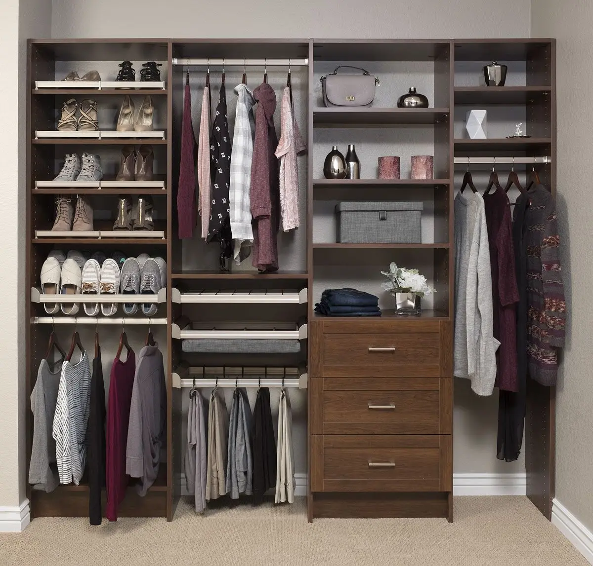 Coco Shaker Reach In Closets Systems