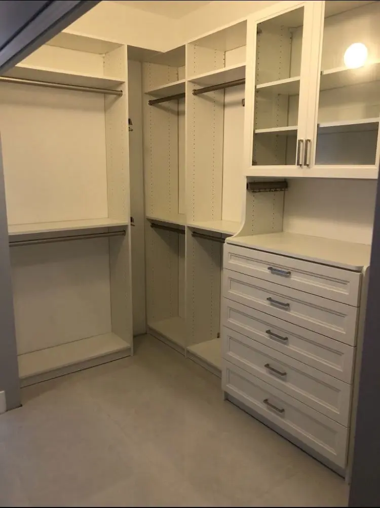 White Hutch Withe Allegra Drawer Fronts & Framed Glass Double Doors