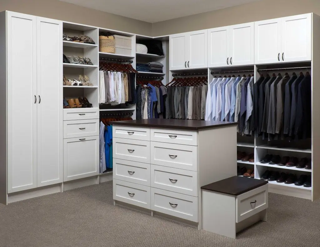 Custom Walk in Closet Systems