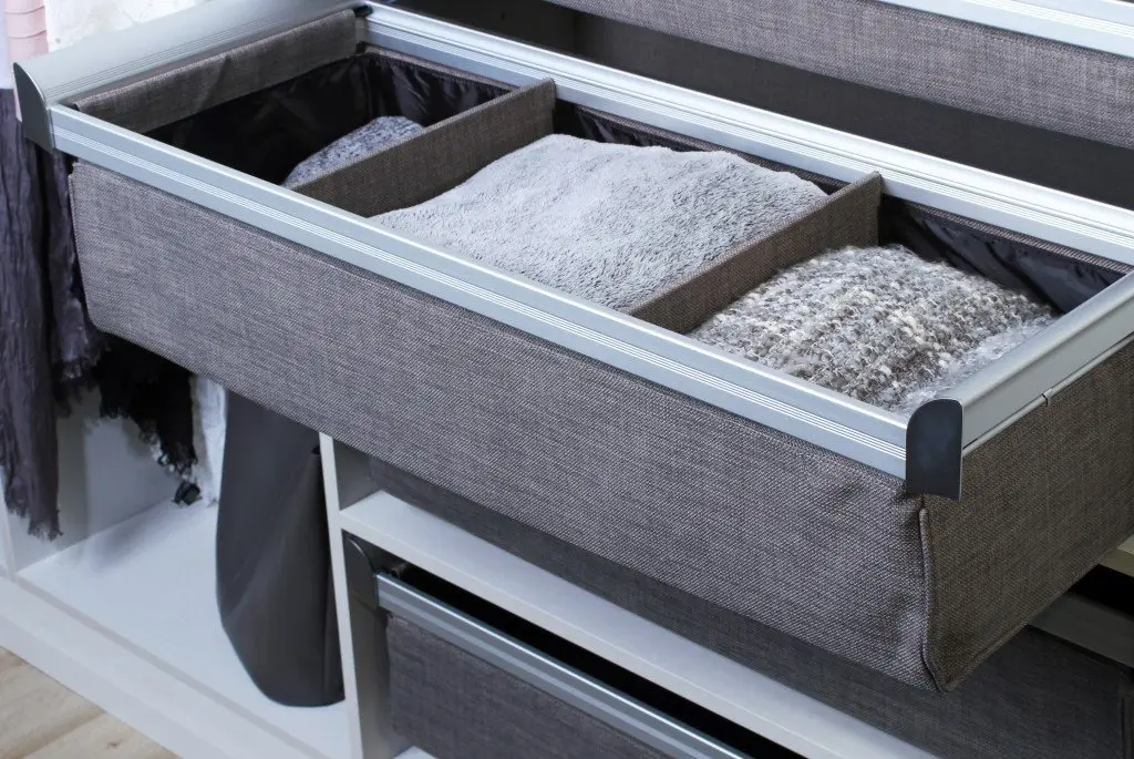 Deep Drawers