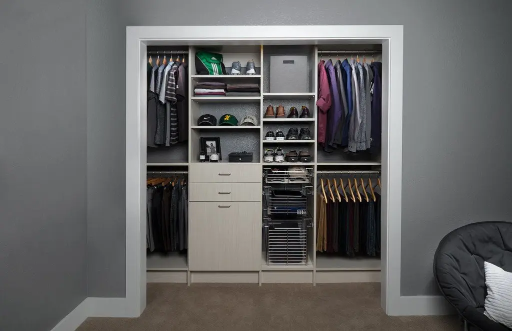 Reach in closet systems